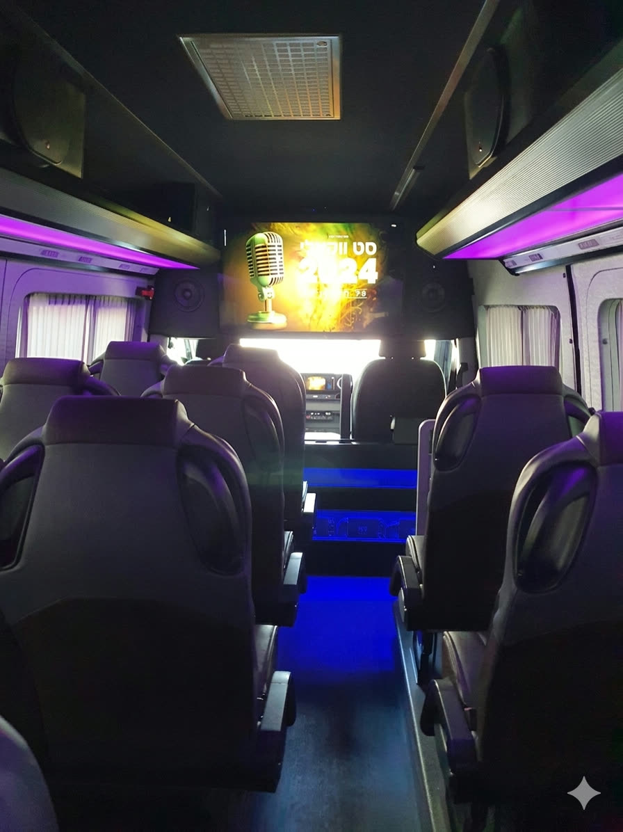פנים ספרינטר VIP עם תאורת LED סגול ומסך בידור